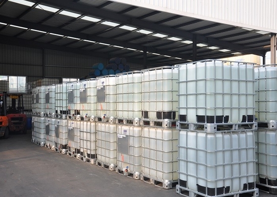 Wasserbehandlung Chemiclal der Polyacrylamid-Emulsions-9003-05-8 anionisches/kationisches AE8030/CE6140 festes content30-40